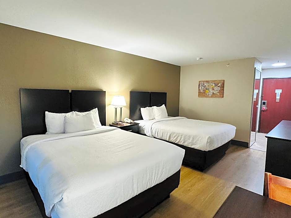 Econo Lodge Inn & Suites Monroe