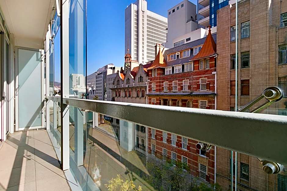 Taj Executive Suites, Private Residence – Cape Town, CO