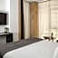 North Avenue Hotel