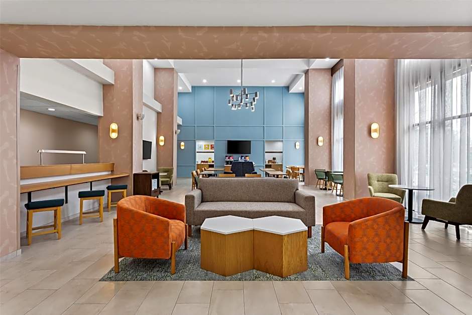 Hampton Inn By Hilton & Suites Bolingbrook, Il