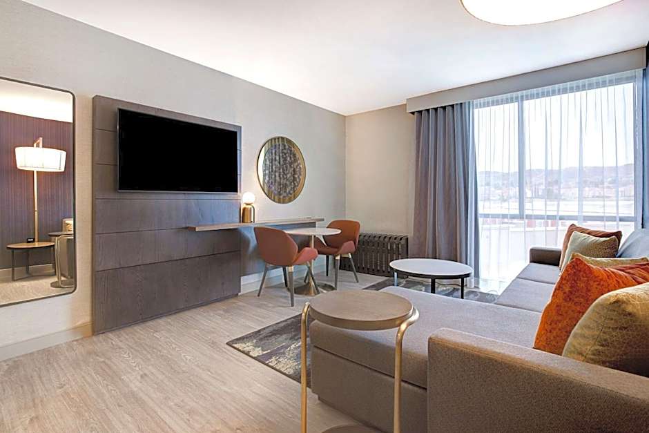 DoubleTree by Hilton Palmdale, CA