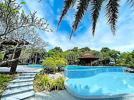 Try Palace Resort and Spa