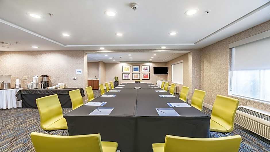 Holiday Inn Express Fremont - Milpitas Central By IHG