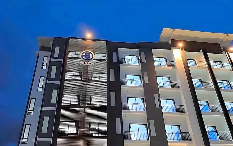 B Hotel