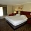 Hometown Inn & Suites