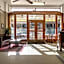 Gardner Hotel & Hostel