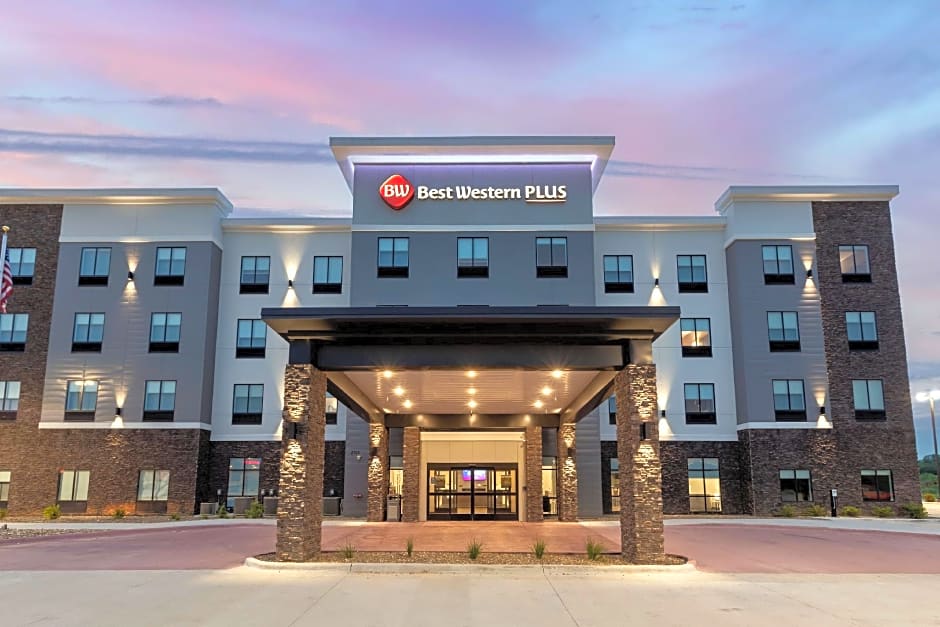 Best Western Plus Coralville Hotel