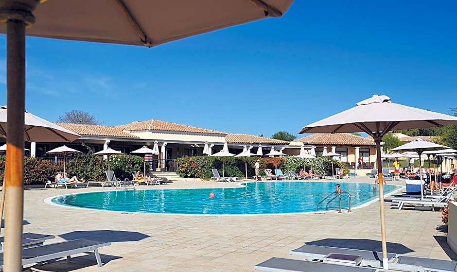 SECRET VILLAGE Budoni