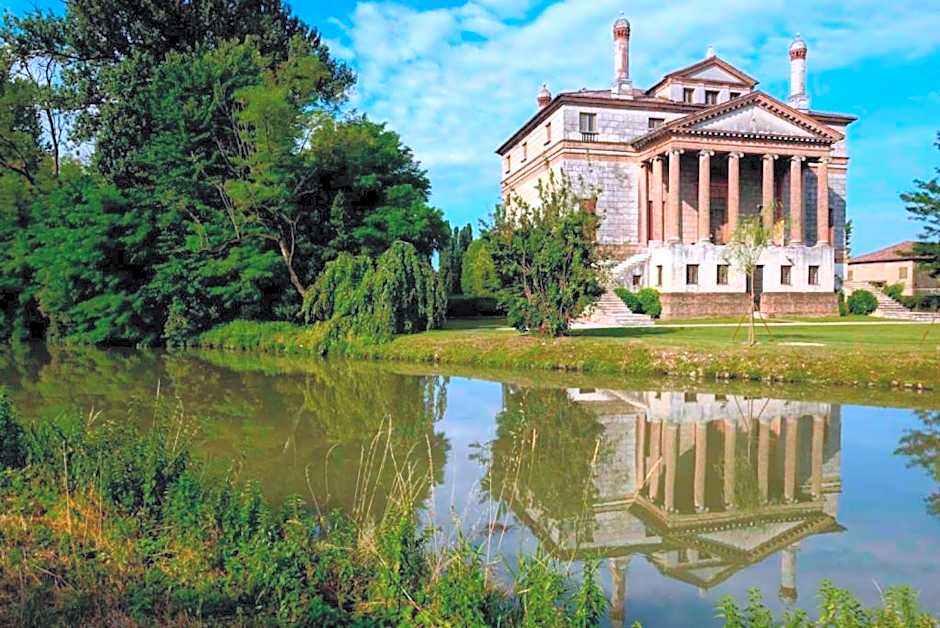 Hotel Isola Di Caprera