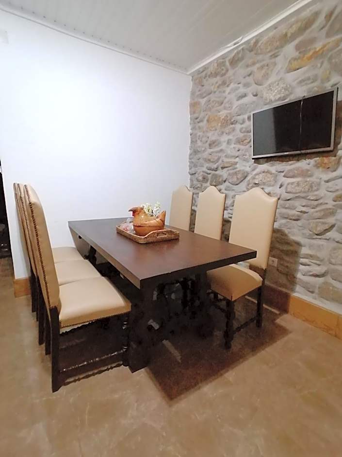 ROSAS DA GRANJA - CASA DE CAMPO