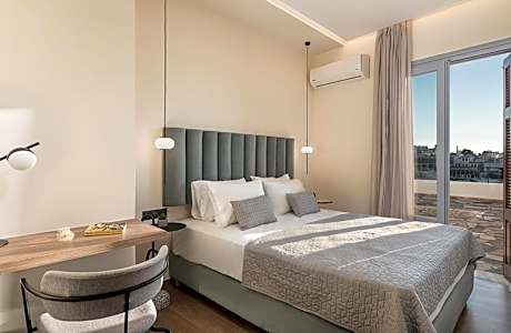 Deluxe Double Room with Sea View with Shared Terrace