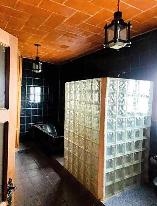 Residencia estilo Californiana Jardín de los Soles