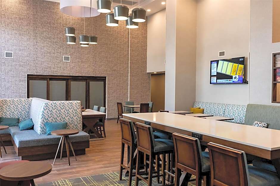 Hampton Inn By Hilton & Suites Leesburg