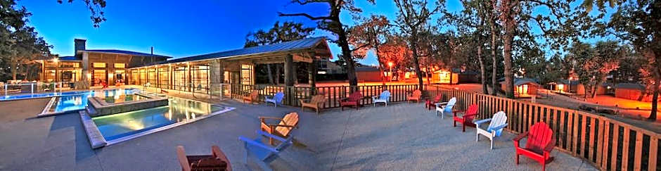 Albirondack Park Camping Lodge and Spa