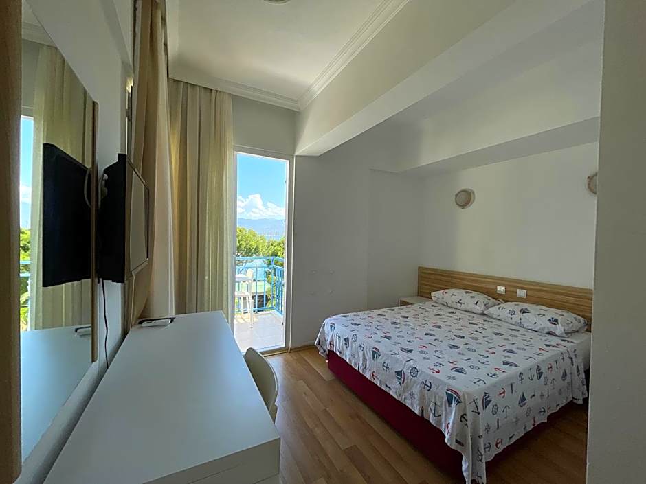 Photo 1 of 4 of Economy 1 Double Bed or 2 Beds, Sea View