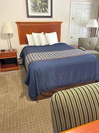 Queen Room