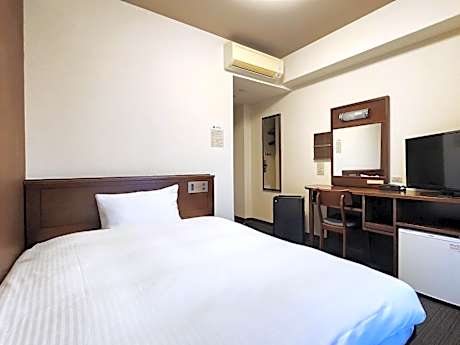 Standard Single Room - Smoking