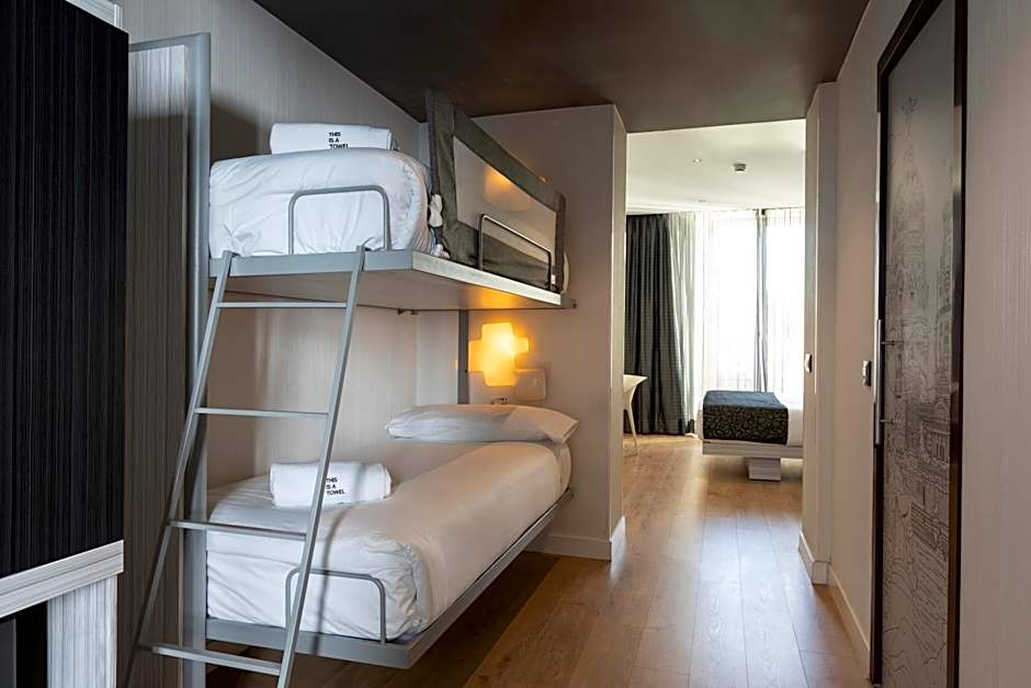 Petit Palace Santa Bárbara