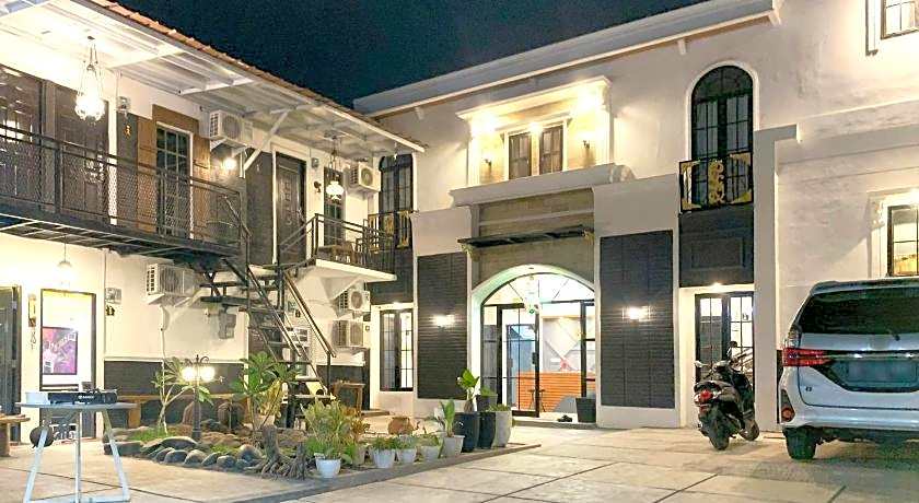 Urbanview Hotel Syariah House of Tuwuh by RedDoorz