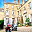 L'Hotel de Hercé Chambre d'Hote