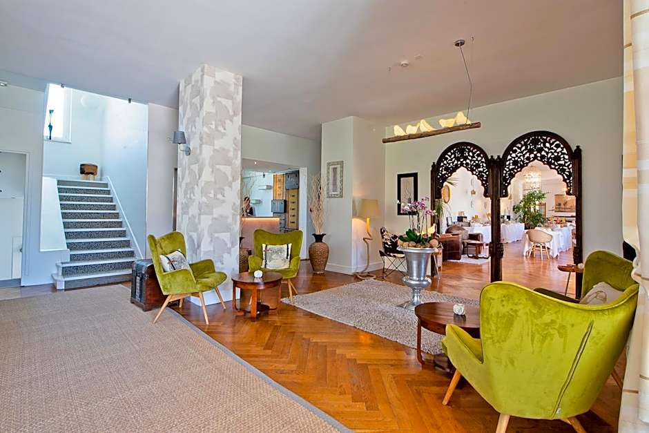 Hotel La Villa Cap dAntibes