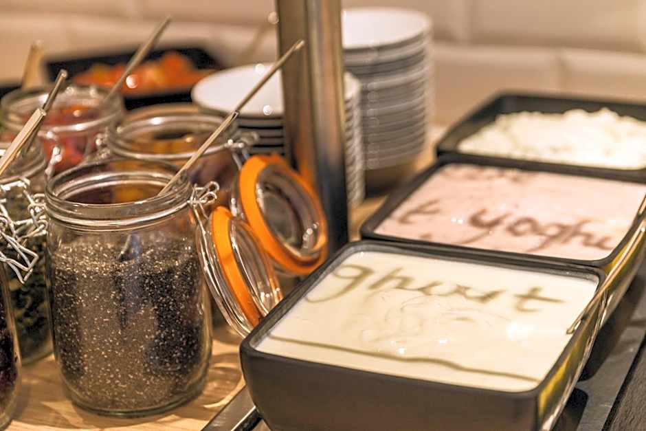 Holiday Inn - the niu, Dairy Haarlem By IHG