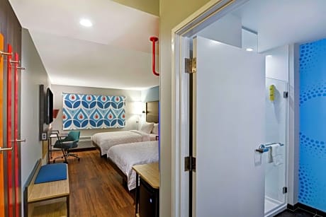 Queen Room with Two Queen Beds