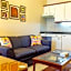 Comfort Hotel Suites