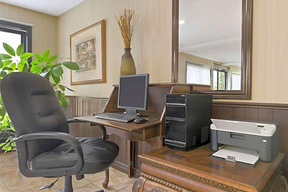 Travelodge by Wyndham Edmundston