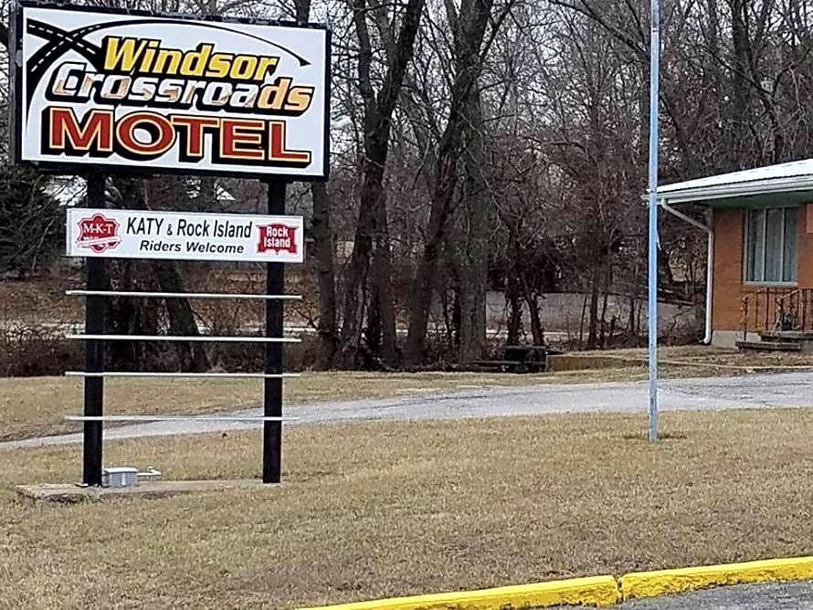 Windsor Crossroads Motel