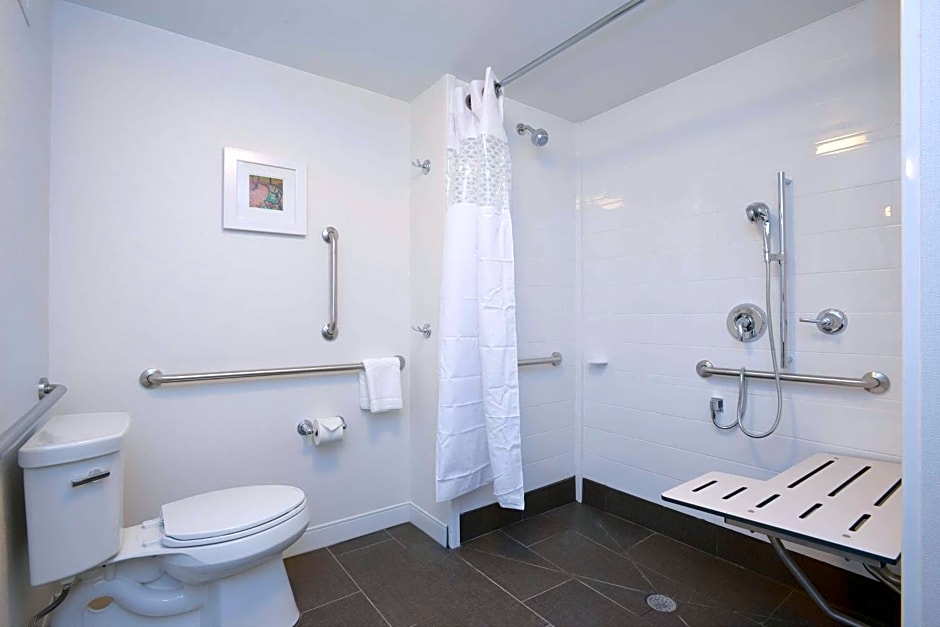Hampton Inn By Hilton & Suites Cincinnati/Kenwood, OH