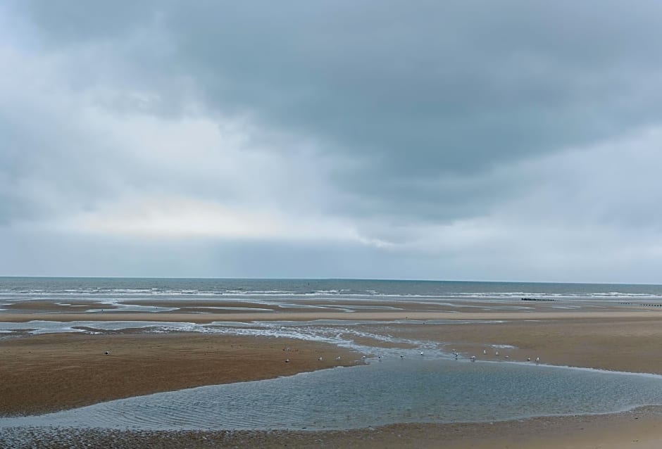 The Chimes on the Sea