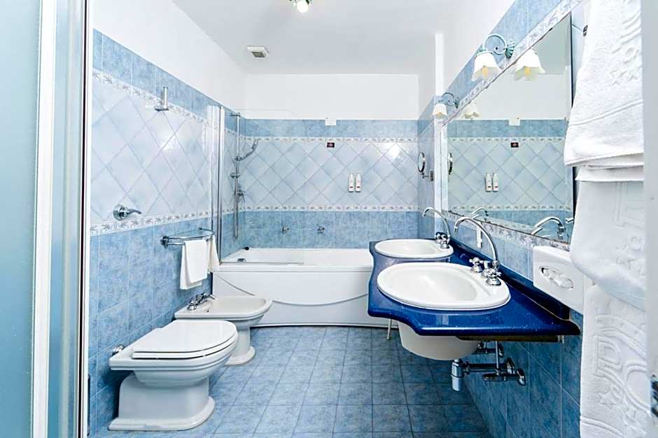 Regina Cristina Hotel