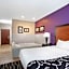 La Quinta Inn & Suites by Wyndham Norwich-Plainfield-Casino