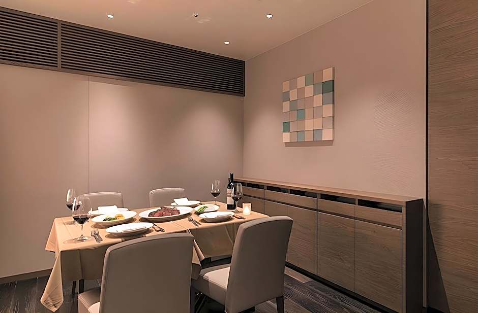 JR Kyushu Hotel Blossom Naha