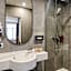 Aris Grand Place Hotel