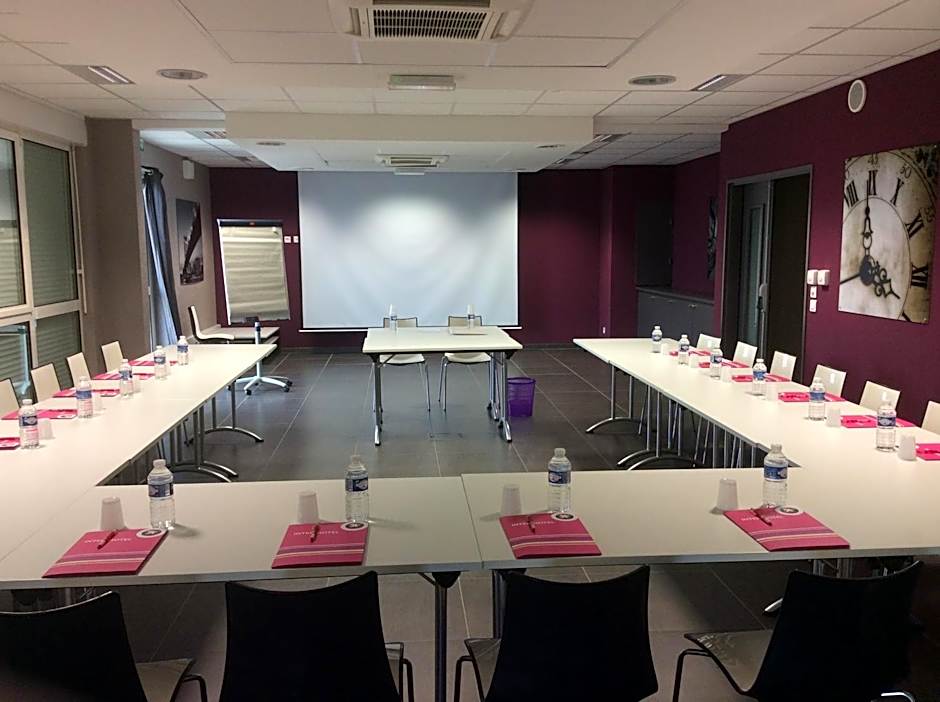 The Originals City, Hotel des Lys, Dreux (Inter-Hotel)