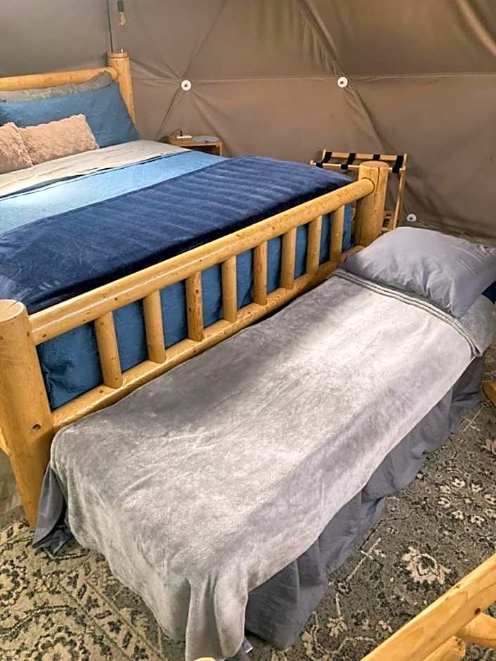 Blue Mountain Domes - The WOW Experience