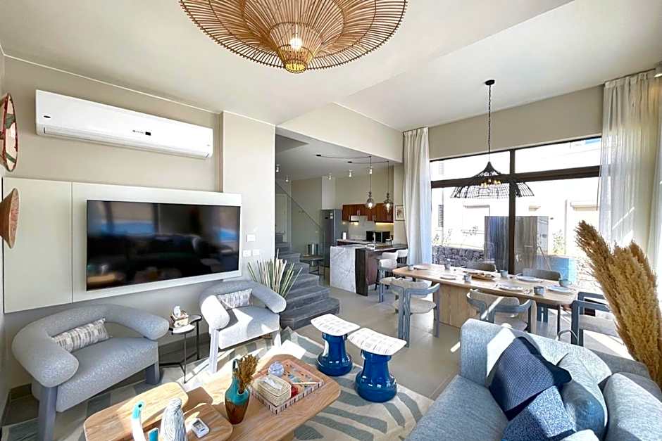 Haute & Hand-Picked 4BDR Villa Private Pool