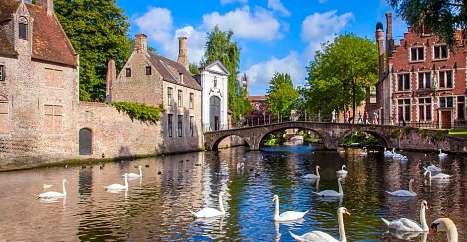 Zakske13 - Design Boutique B&B in Bruges city centre