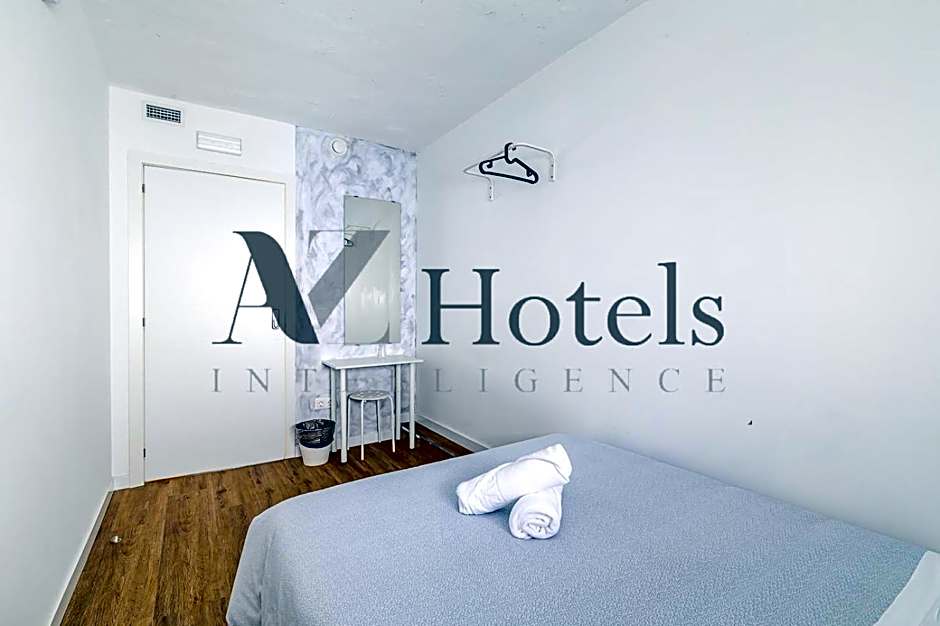 AYZ Princesa-Auto check-in property