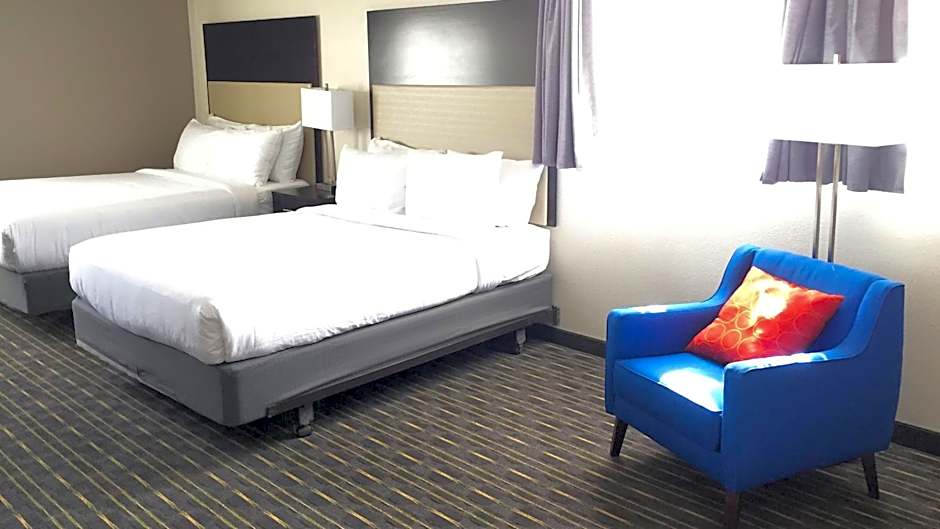 Comfort Inn & Suites Tigard near Washington Square