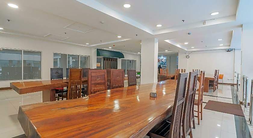 RedDoorz Apartment @ Emerald Towers Bandung