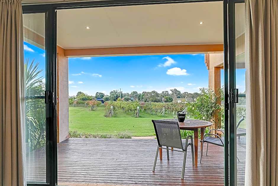 Tuileries at De Bortoli Rutherglen