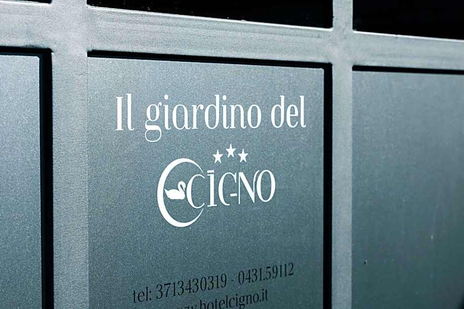 Hotel Residence - Il Giardino del Cigno