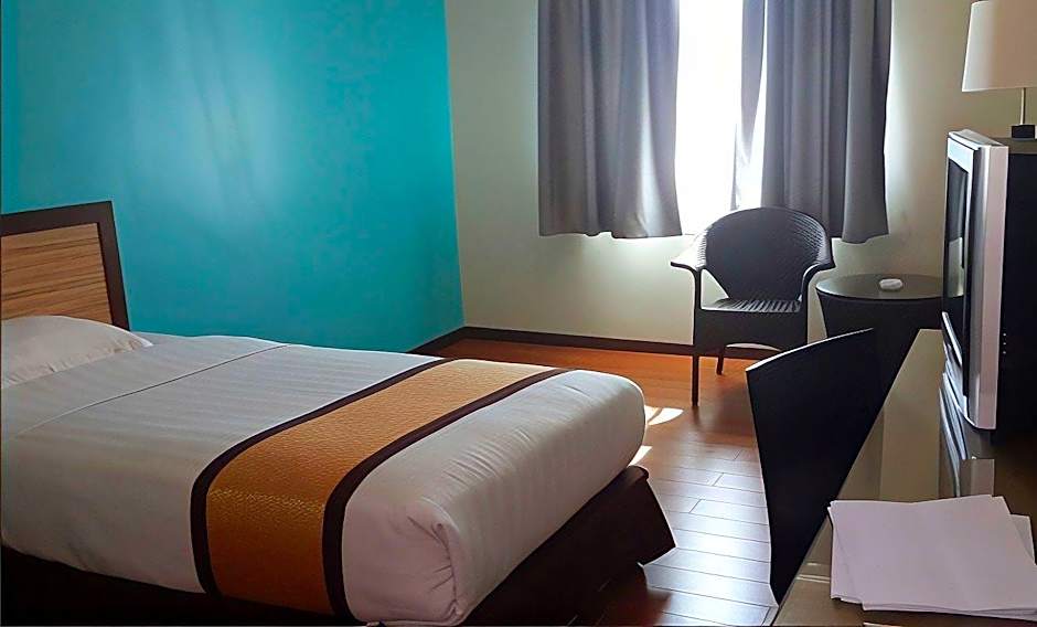 Tang Dynasty Lodge Tuaran