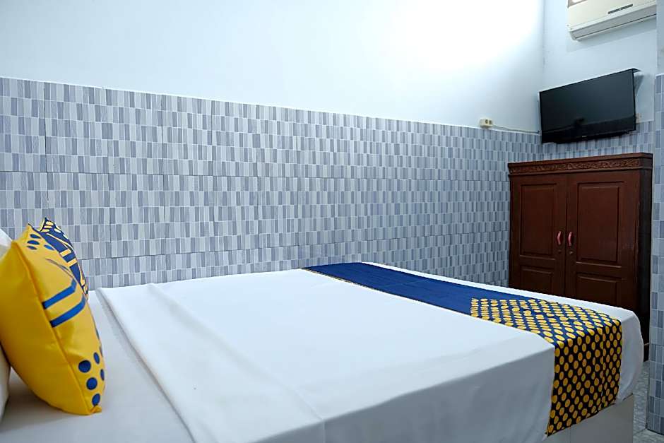 Hotel O Penginapan Annisya Near SMA Negeri 2 Mataram