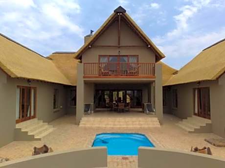 Zebula Golf and Wildlife Estate - Hornbill Paradise Pax 8 - Moi Signature Luxury villa