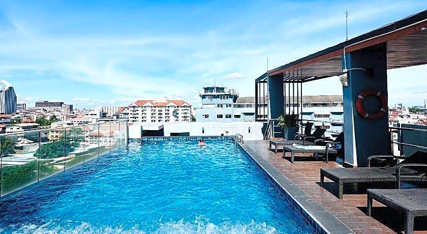 The Base InnNear BeachNear Night Market