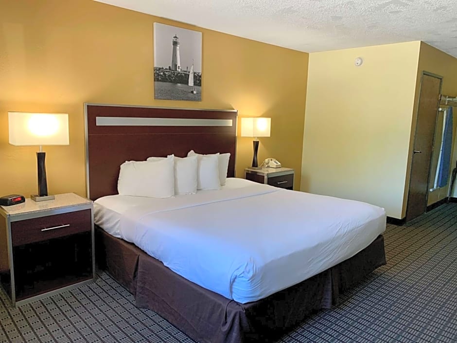 Best Western Maritime Inn